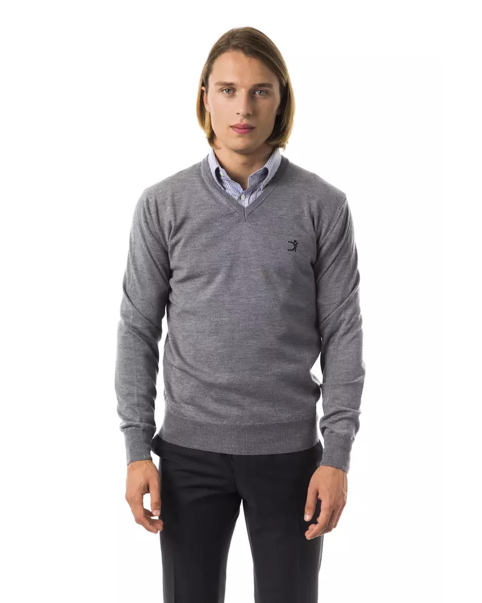 Embroidered V-neck Sweater in Extrafine Wool Merinos S Men Main image
