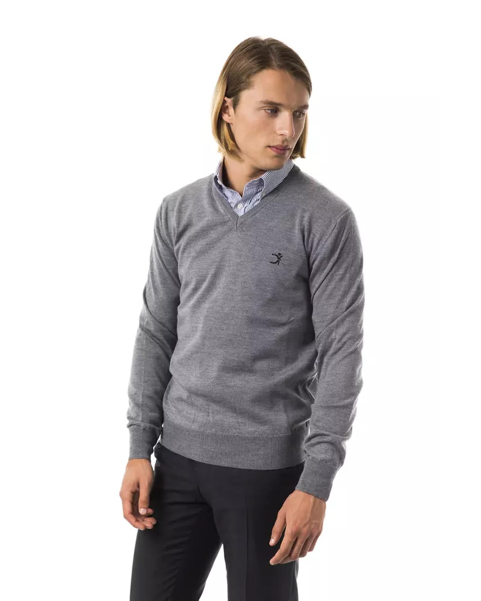 Embroidered V-neck Sweater in Extrafine Wool Merinos S Men Secondary image