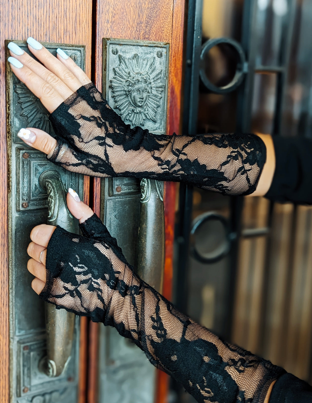 Dents Womens Lace Fingerless Elbow-Length Gloves - Black - One Size