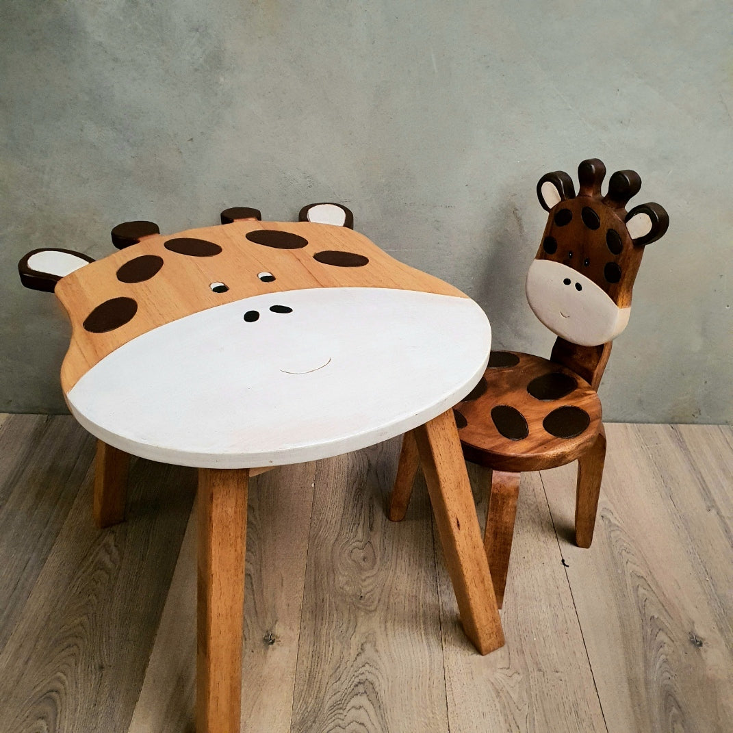 Giraffe Table + Chair Set Main image