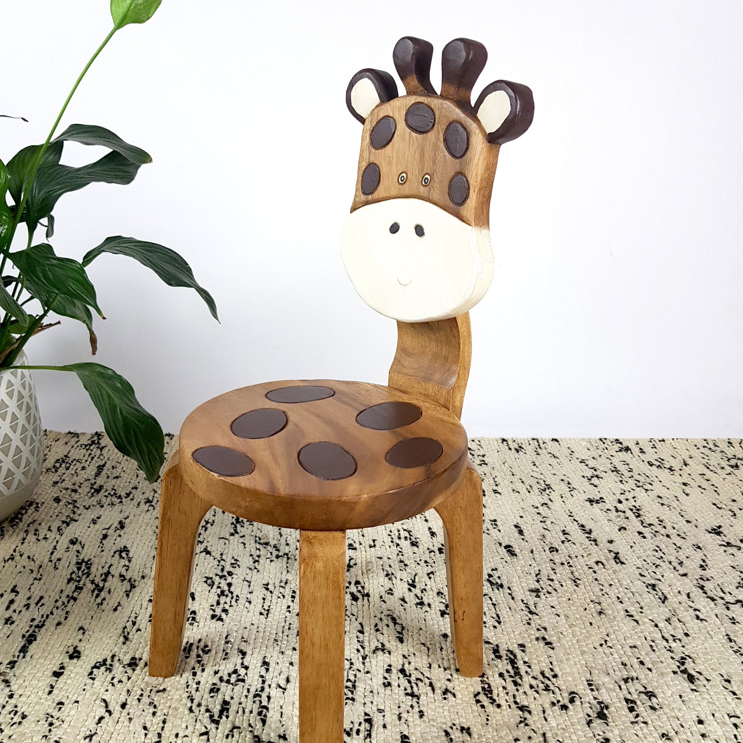 Kids Wooden Chair Giraffe Main image