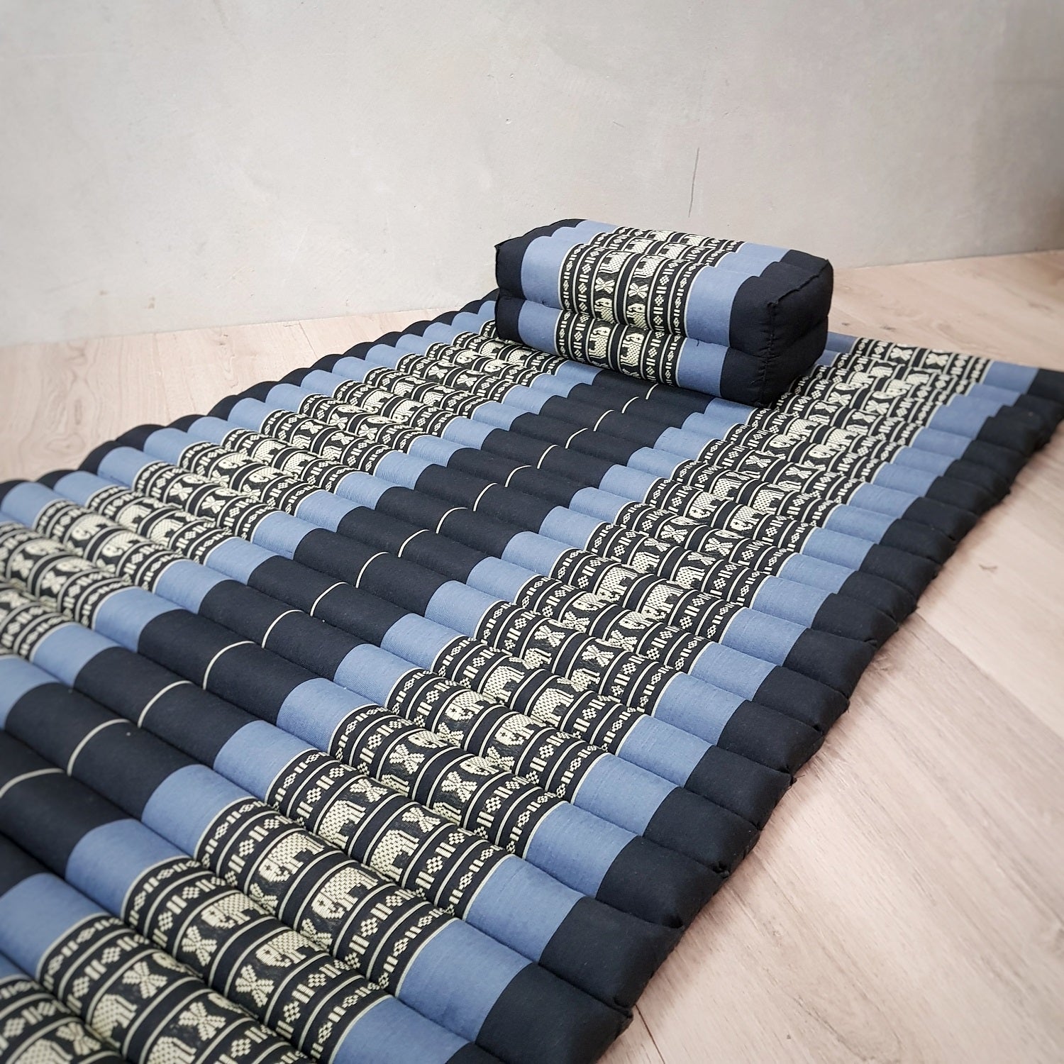 Roll Up Foldable Mattress + Pillow Block Set BlueEle Main image