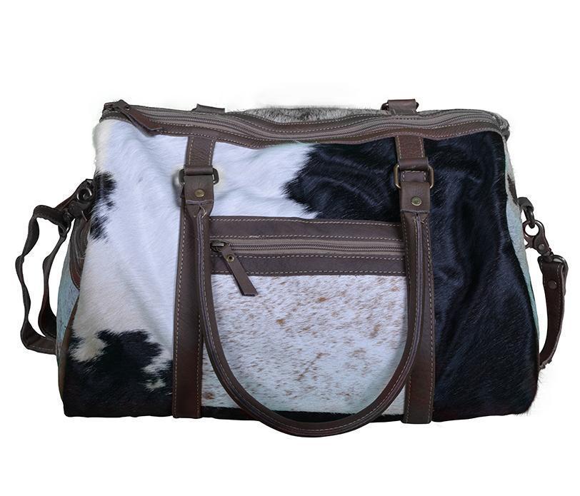 COWHIDE DUFFLE BAG Secondary image