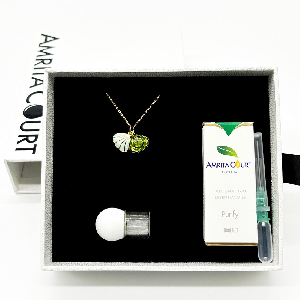 Gift Box - Aroma Necklace 925 Silver, Gold coated - Green Shell Electric Lime (Light Green) + Purify Oil Blend Main image