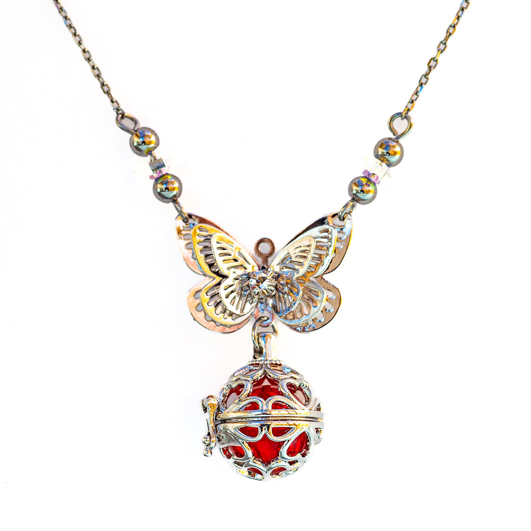 Gift Box - Butterfly White Gold Aroma Necklace + Purify Oil Blend Secondary image
