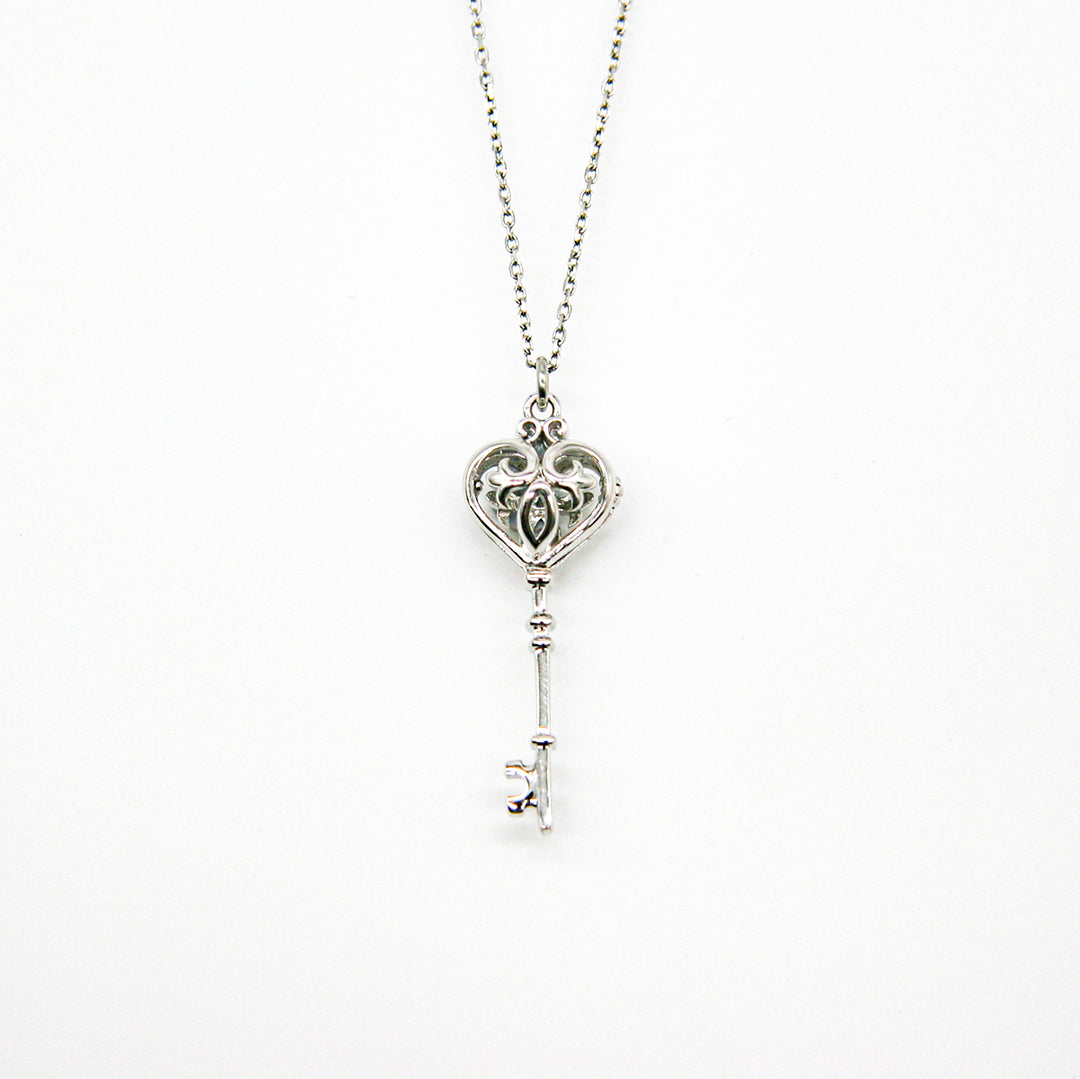 Gift Box - Key White Gold Aroma Necklace + Purify Oil Blend Secondary image