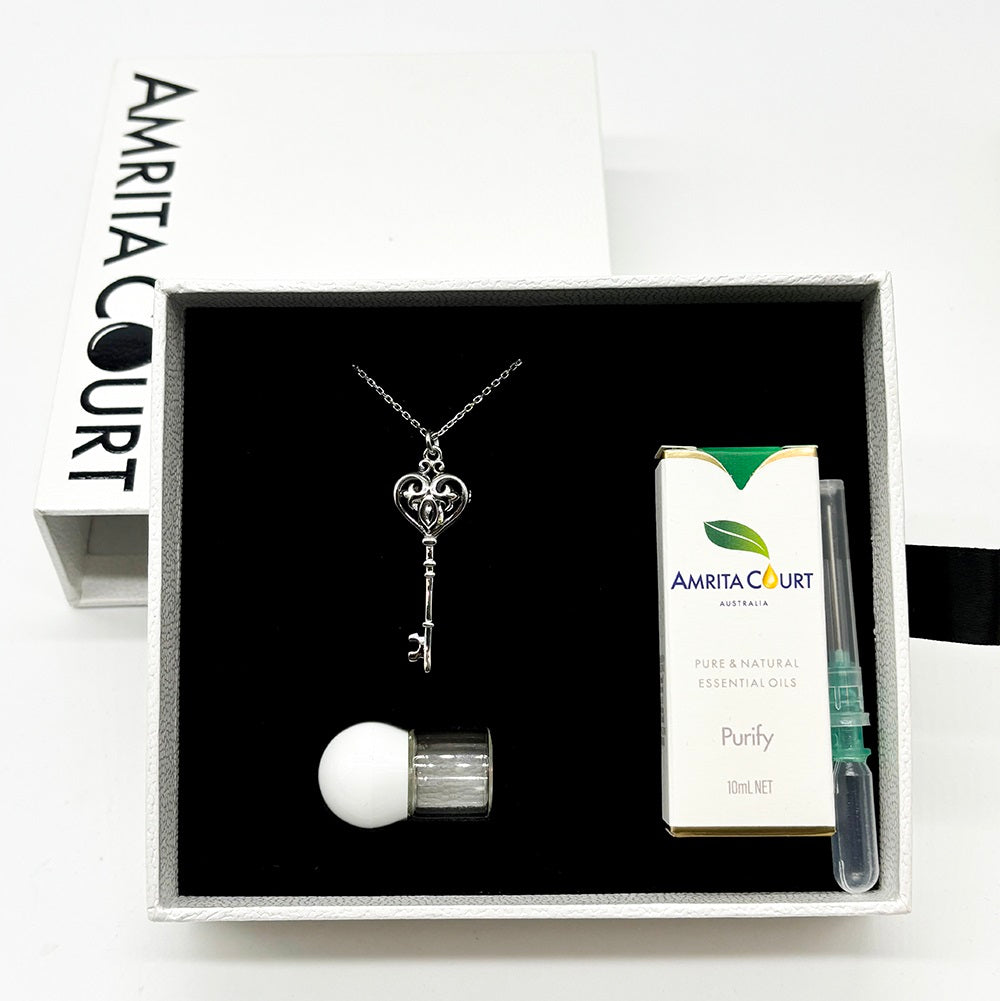 Gift Box - Key White Gold Aroma Necklace + Purify Oil Blend Main image