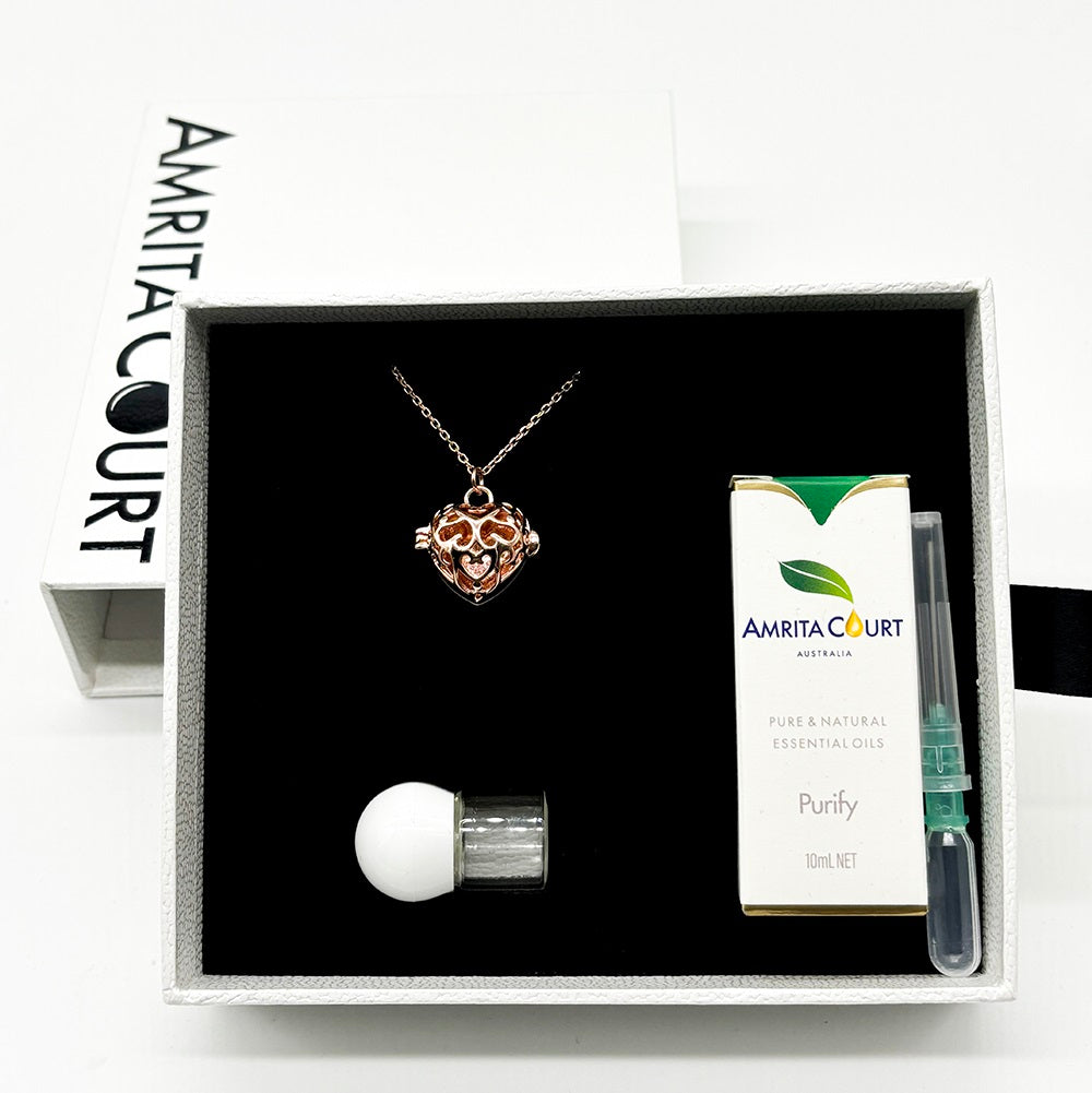 Gift Box - Love Heart Rose Gold Aroma Necklace + Purify Oil Blend Main image