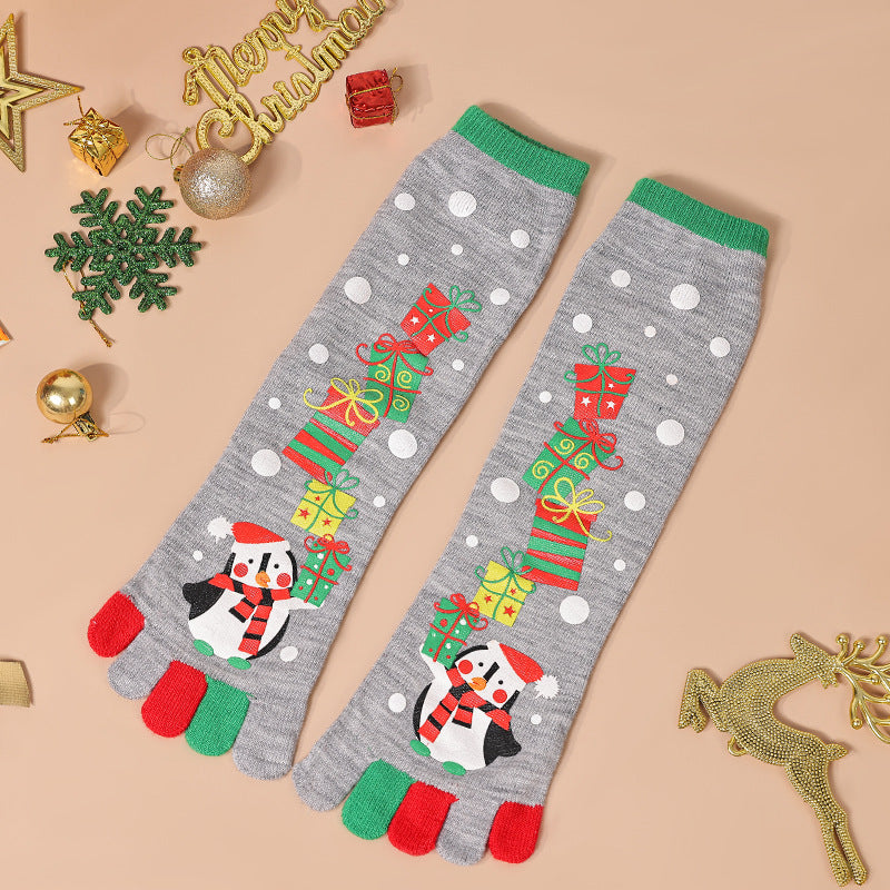 Penguin Christmas tabi socks with gift tower design, women's cartoon stockings 5 pairs Main image