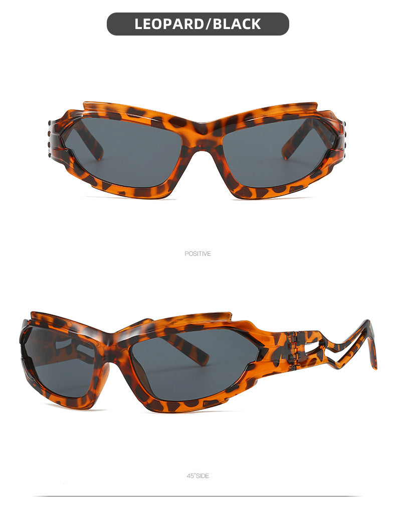 Futuristic Sports Wrap Man Sunglasses - Bold Leopard Frames with UV Protection Secondary image