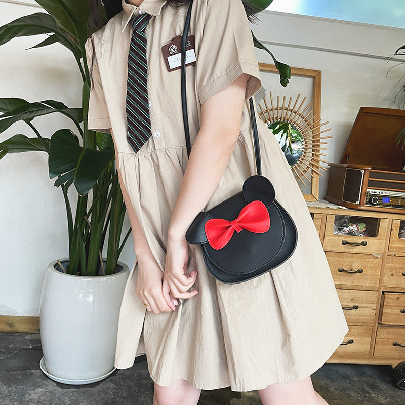 Adorable Bow Bear Crossbody Bag for Kids - Black Small Shoulder Bag 13*13*5cm Secondary image