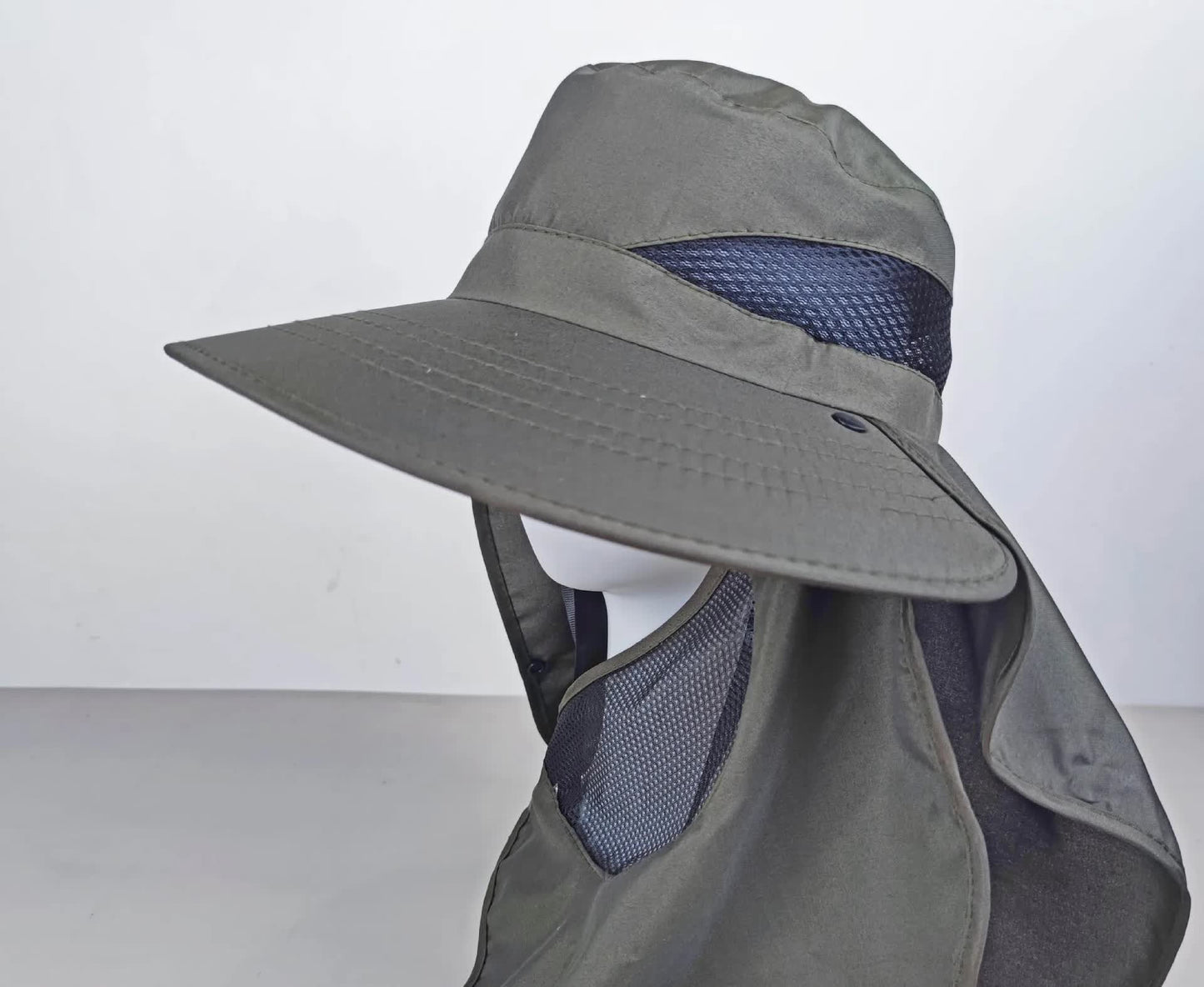 Dark Grey Outdoor UV Protection Hat for Men ��� Detachable Face & Neck Shield, Large Brim Sun Hat for Fishing, Hiking, and Outdoor Activities