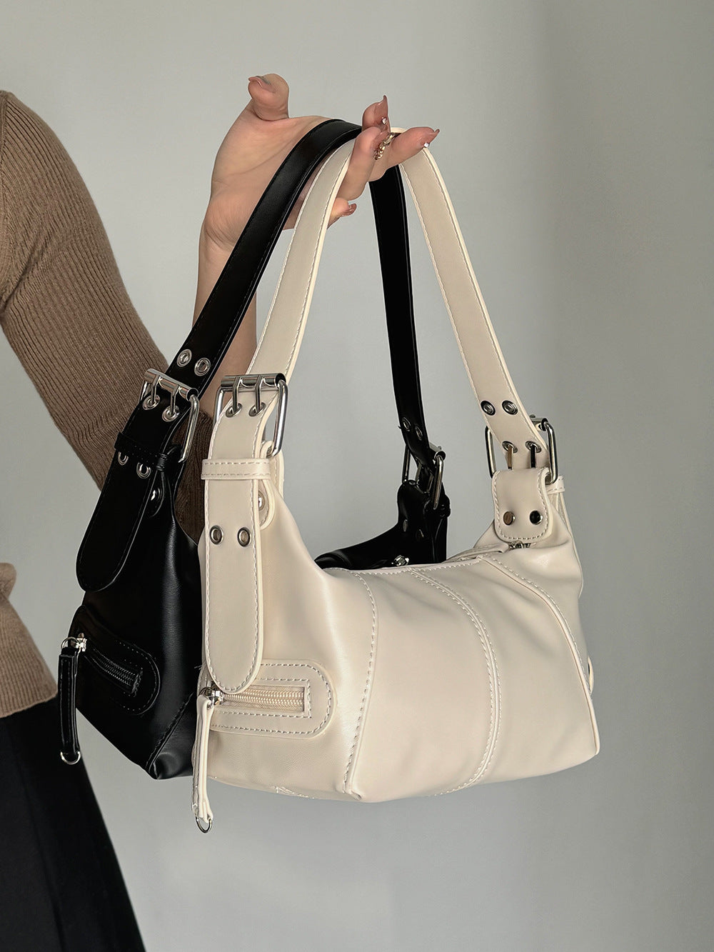 White Trendy Punk Shoulder Bag, Small Retro Handbag with Sweet Cool Aesthetic, Versatile Underarm Bag Secondary image