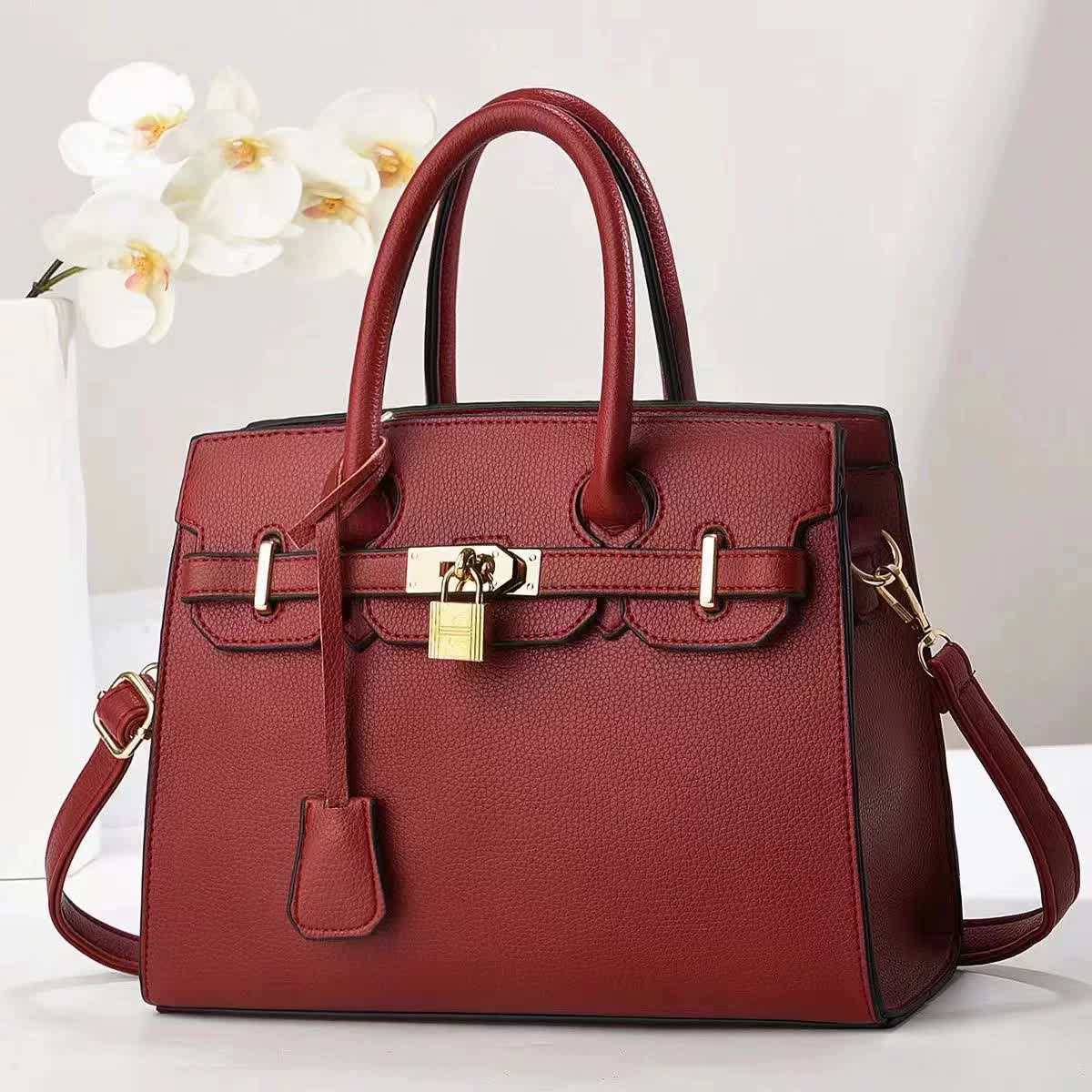 Red Elegant PU Leather Handbag with Lock Decoration - Structured Tote Bag for Women Main image