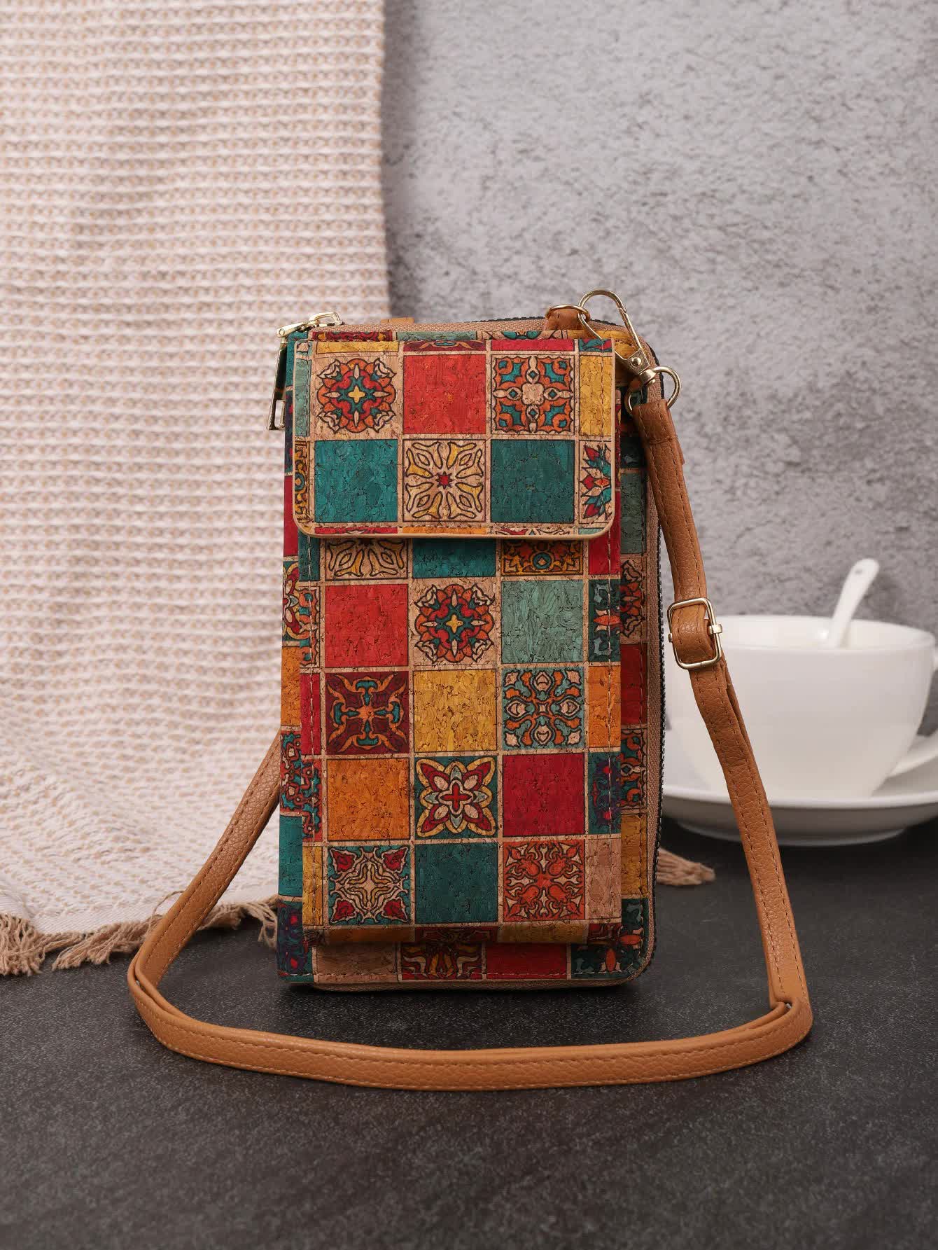 E Elegance Vintage Bohemian Style Wallet with Multi-Compartment Design - Large Capacity Zipper Clutch for Women Main image