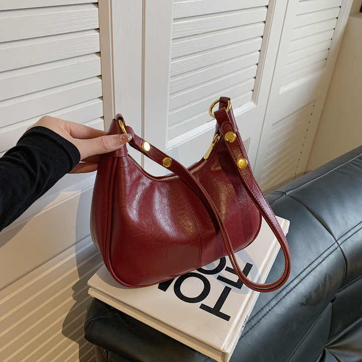 Red Vintage PU Leather Shoulder Bag - Women's Simple and Stylish Tote Bag for Commuting and Casual Use Secondary image