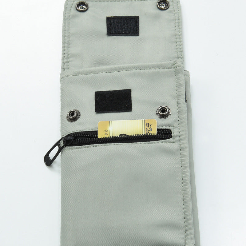 Grey Water-Resistant Nylon Crossbody Phone Bag ��� Compact Travel Wallet & Card Holder for Men and Women(Mobile phones and cards are shooting props, not included)