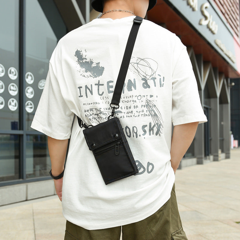 Black Water-Resistant Nylon Crossbody Phone Bag - Compact Travel Wallet & Card Holder for Men and Women(Mobile phones and cards are shooting props, not included) Secondary image