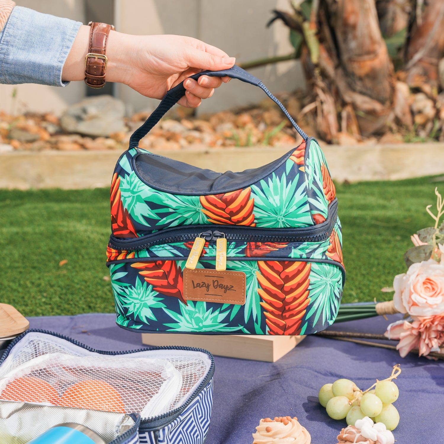 Lazy Dayz Insulated Deluxe Lunch Cooler - Mossman Secondary image