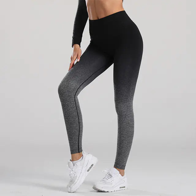 Women's Seamless Yoga Pants For Sports Activewear