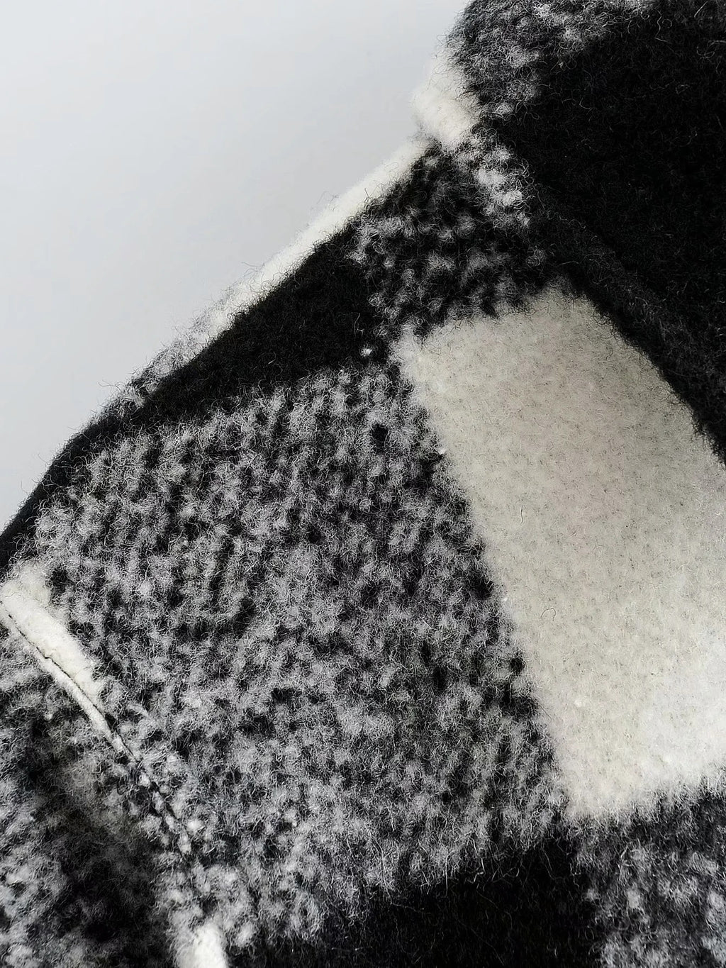 Women's Black & White Plaid Shirt Jacket
