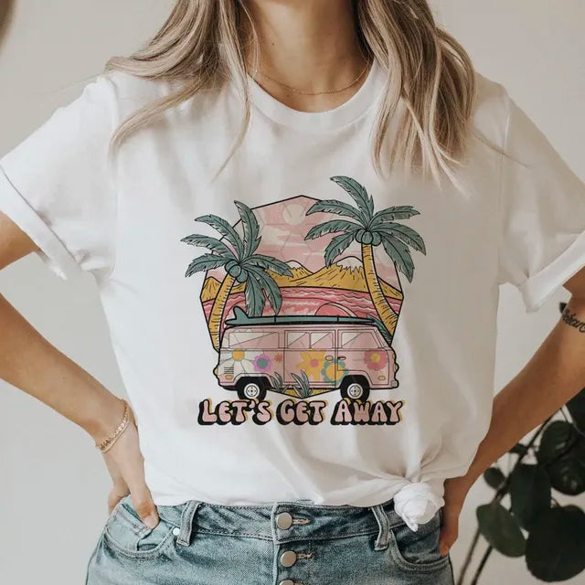 Women's 90s Graphic Smile Letter T Shirt