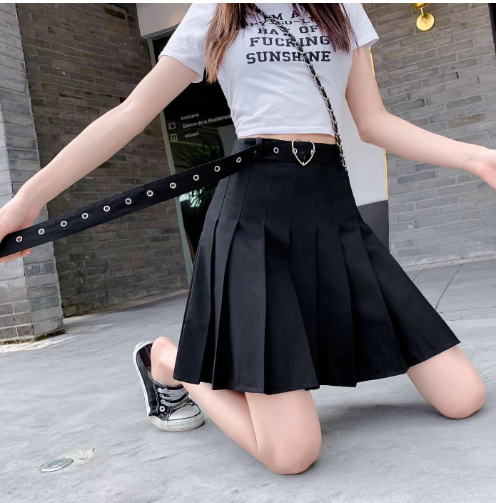 Women's Pleated Short Skirt