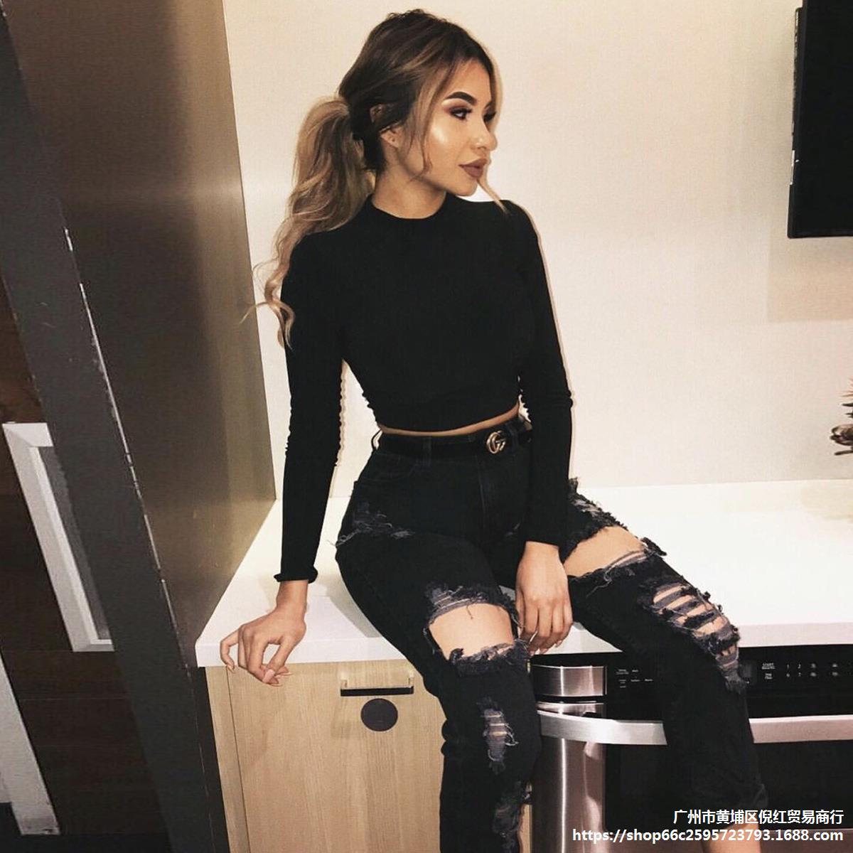Women's Fitted Tops